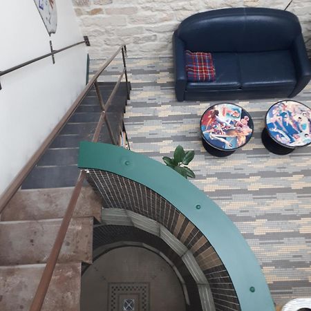 LapetitemaisondeПариж Екстериор снимка